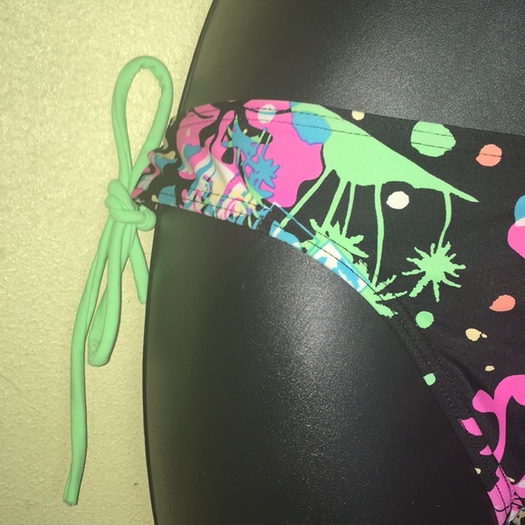 Arizona Two  piece bikini good condition size M. - Picture 7 of 16